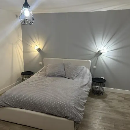 Appartement Au Coeur Du Berry Lignières Exterior foto
